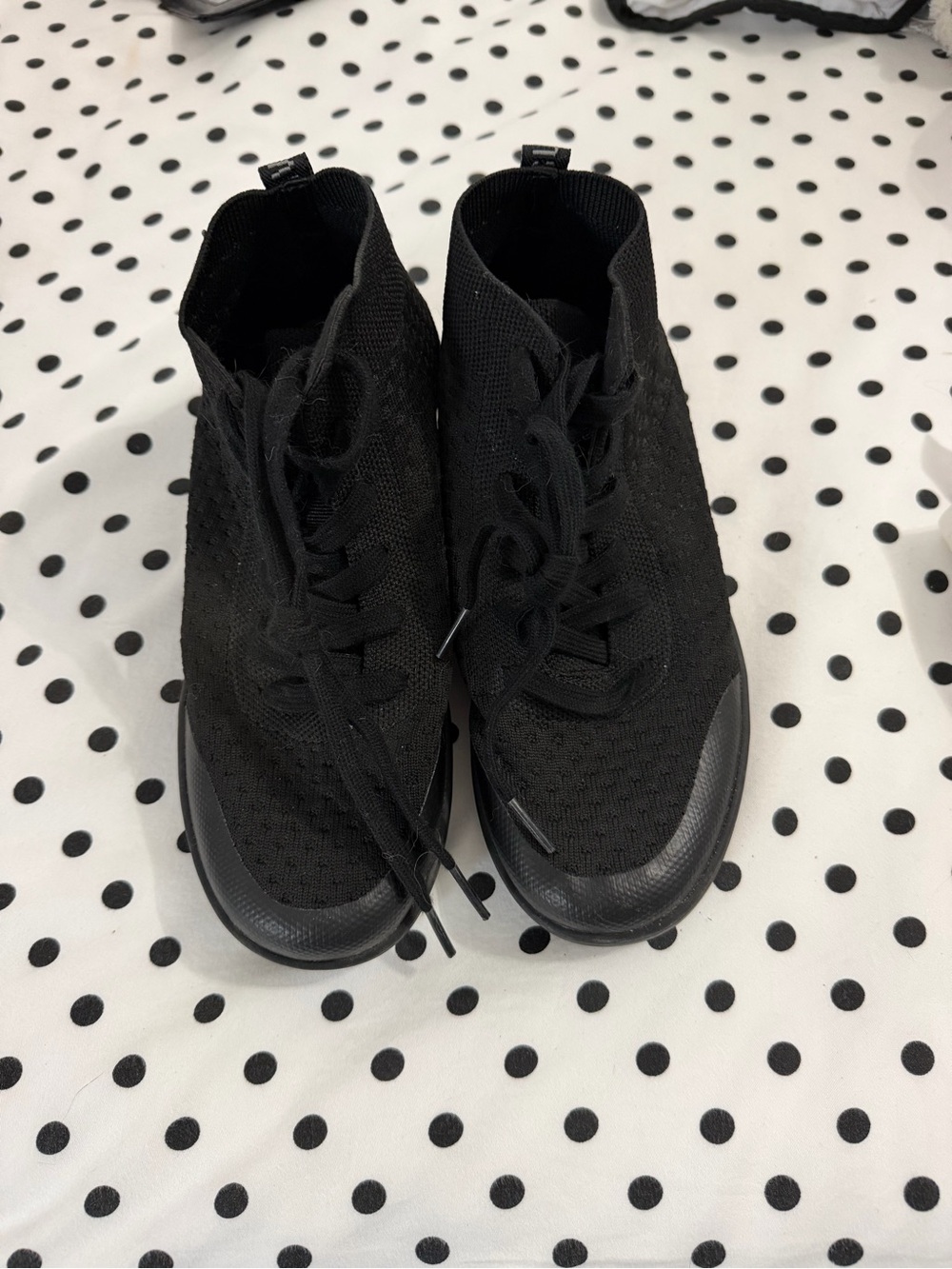 Suavs Black Knit Lace-Up High-Top Sneakers